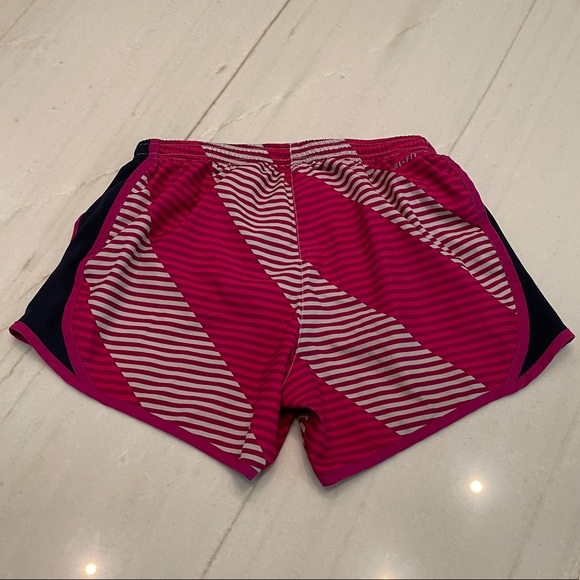 Nike - dry fit shorts - Picture 2 of 4